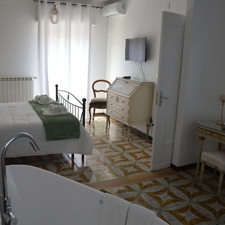 I Colori Della Sicilia Noblesse Apartment Caltagirone Exterior photo