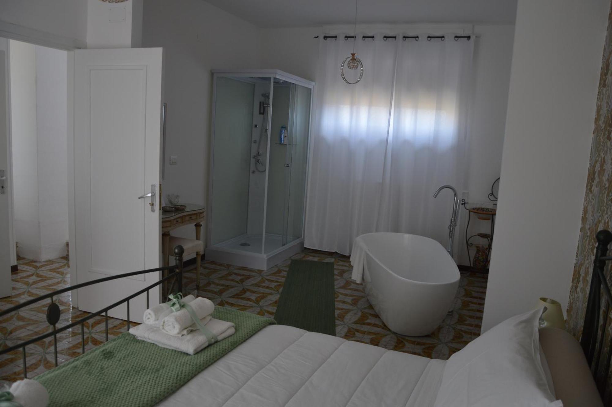 I Colori Della Sicilia Noblesse Apartment Caltagirone Exterior photo